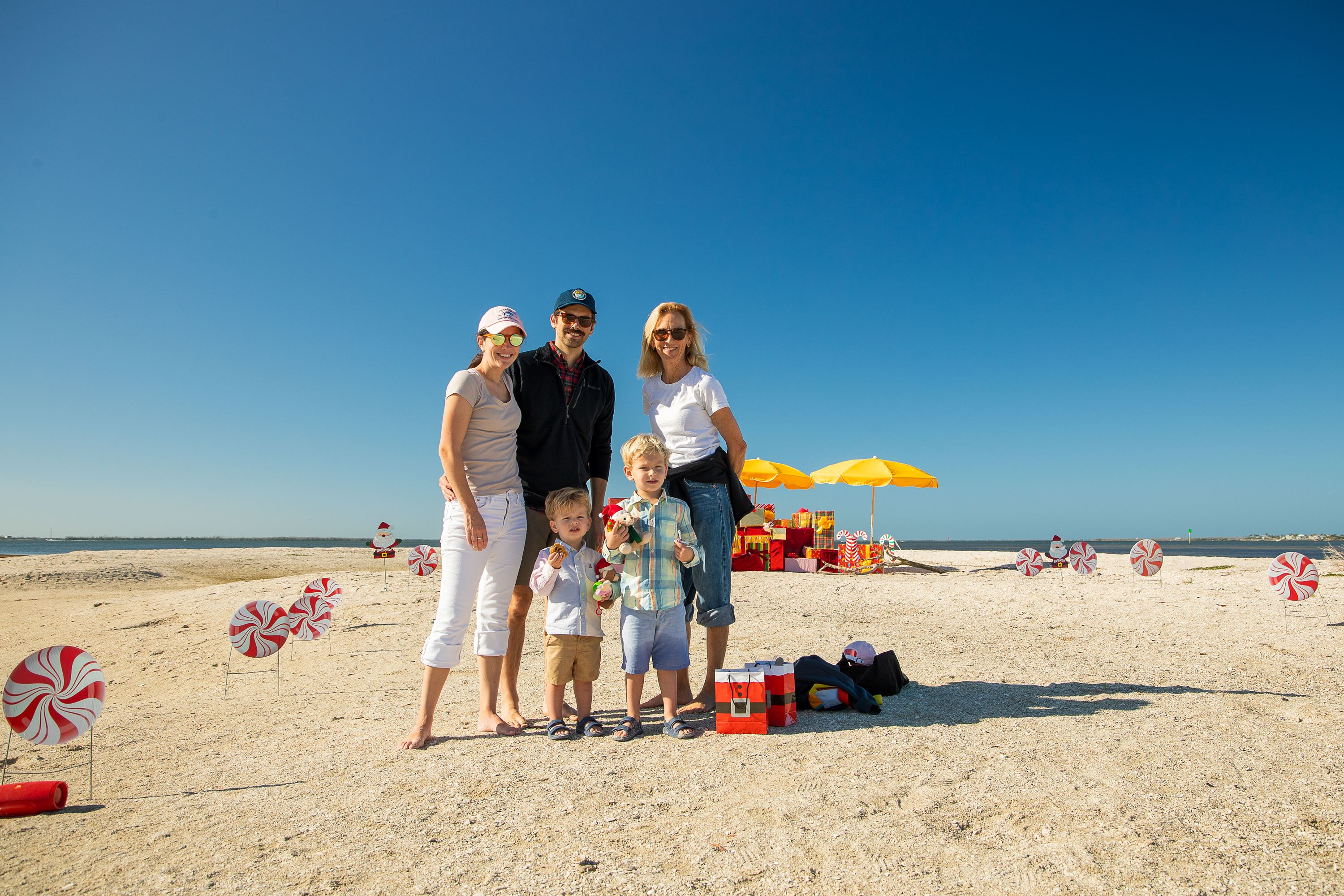 Adventures in Paradise December 2025 Christmas Photos