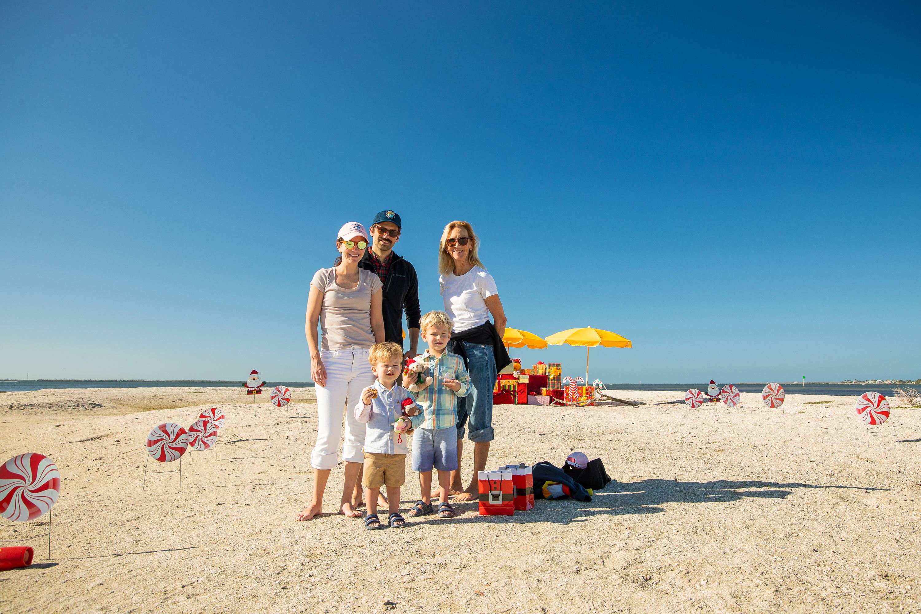 Adventures in Paradise December 2025 Christmas Photos