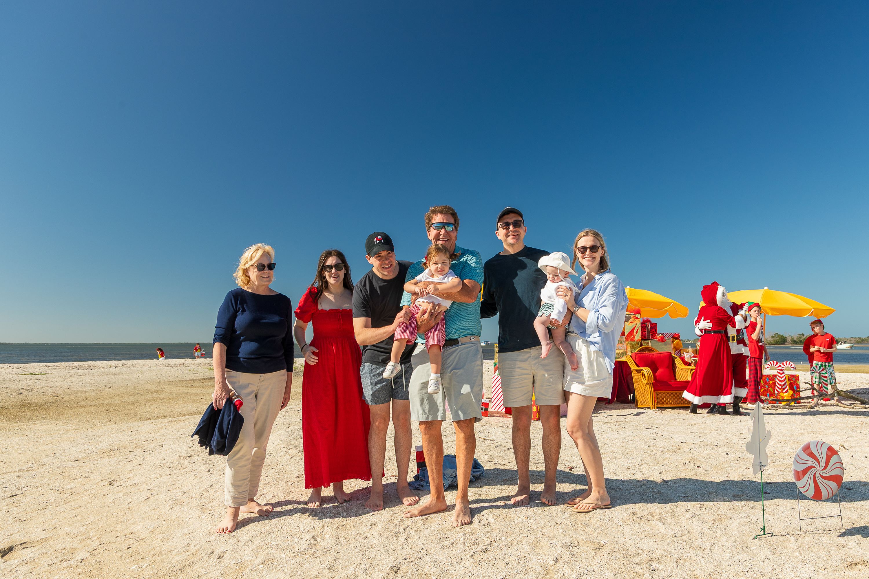 Adventures in Paradise December 2025 Christmas Photos