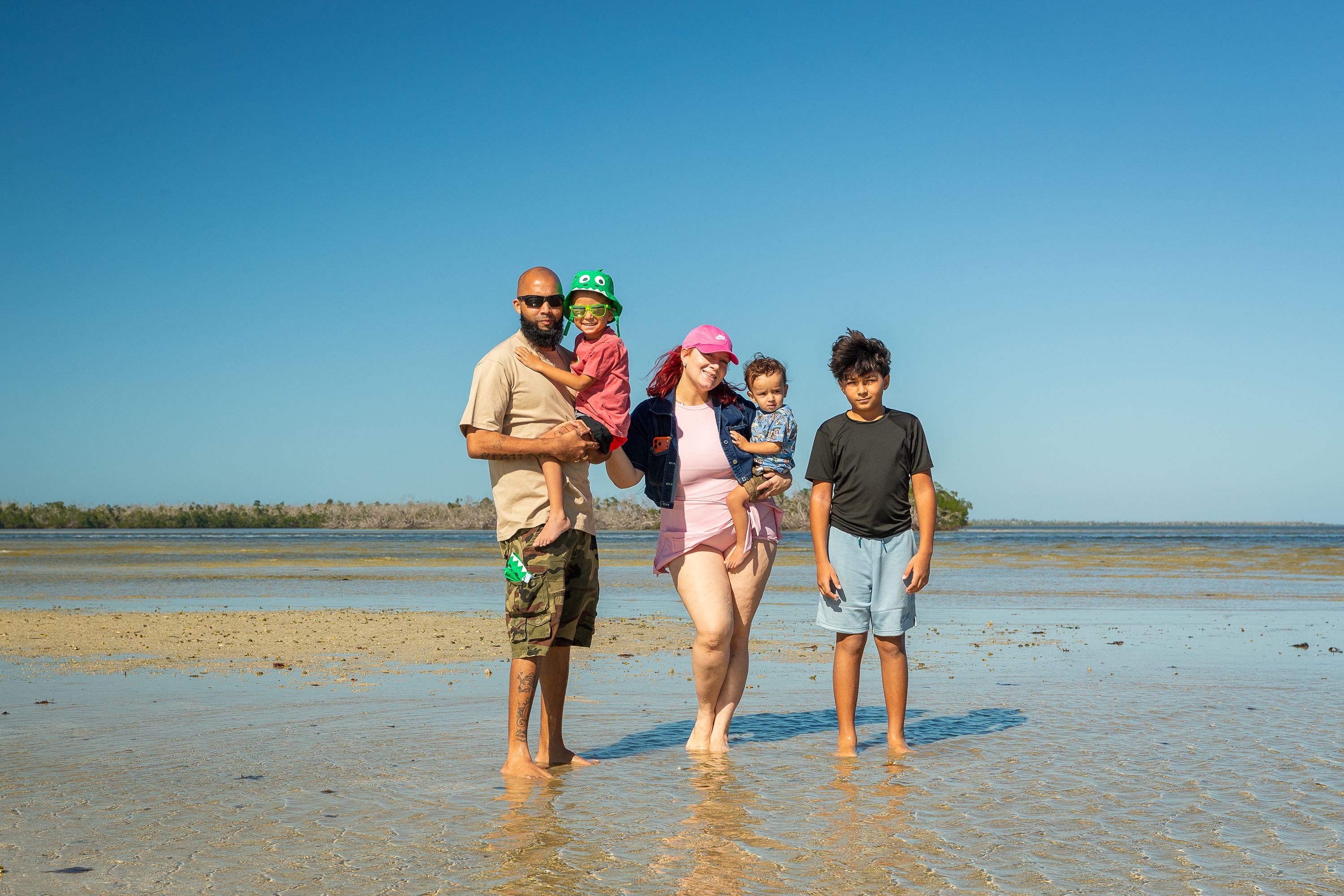 Adventures in Paradise December 2025 Christmas Photos