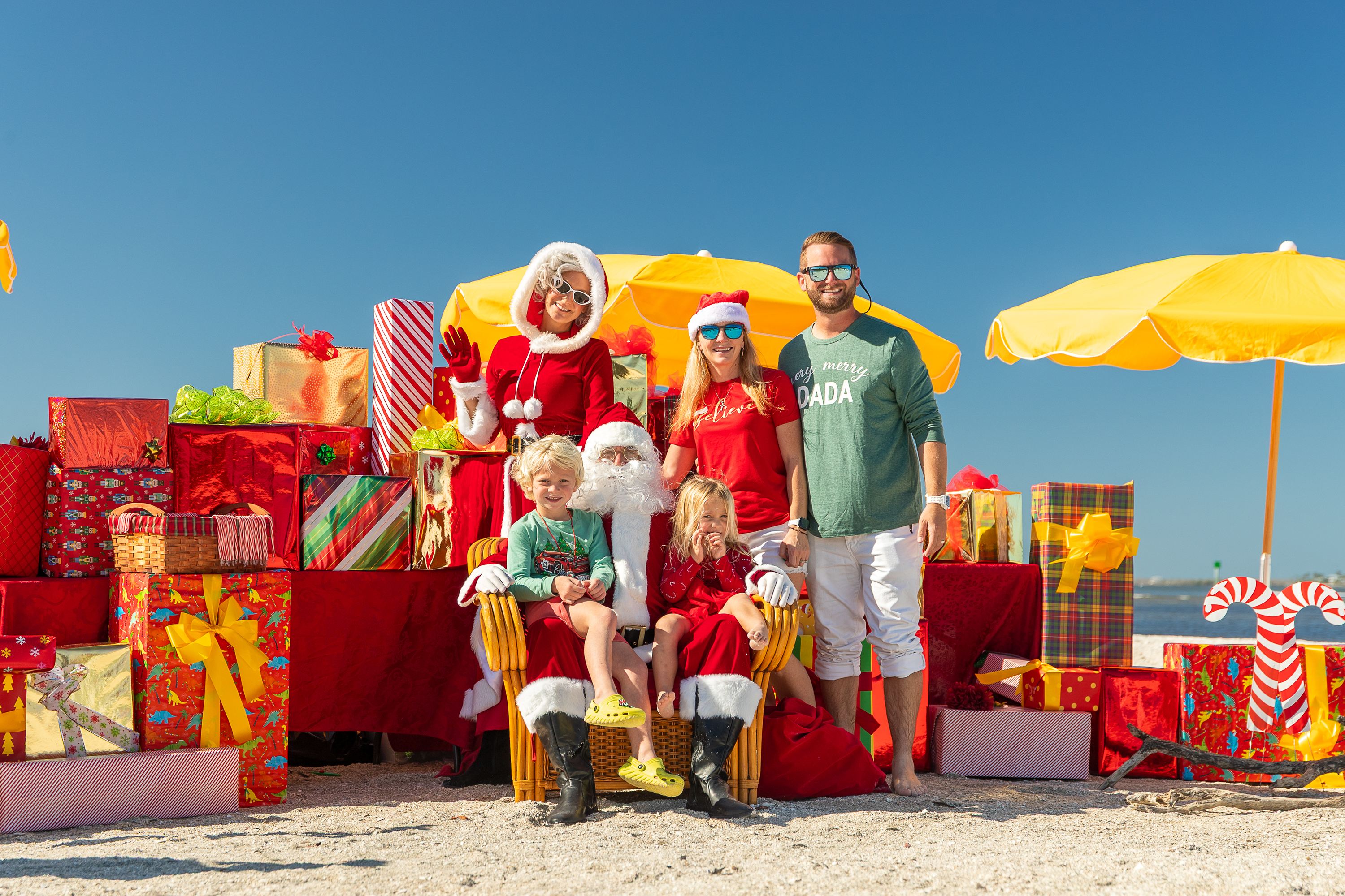 Santa’s Dolphin Cruise on December 24th Was a Christmas Eve to Remember ….and that’s a wrap!