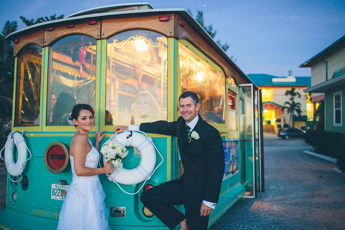 captiva-island-wedding-trolley-shuttle-3